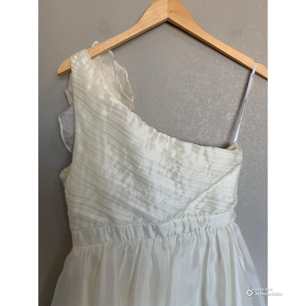 Lulus Large Lanelle Cream Ruffled One Shoulder Midi Dress NWOT Whimsical Tiered - Picture 8 of 17